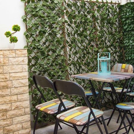 Cozy Apartment Near Monastiraki Athene Buitenkant foto