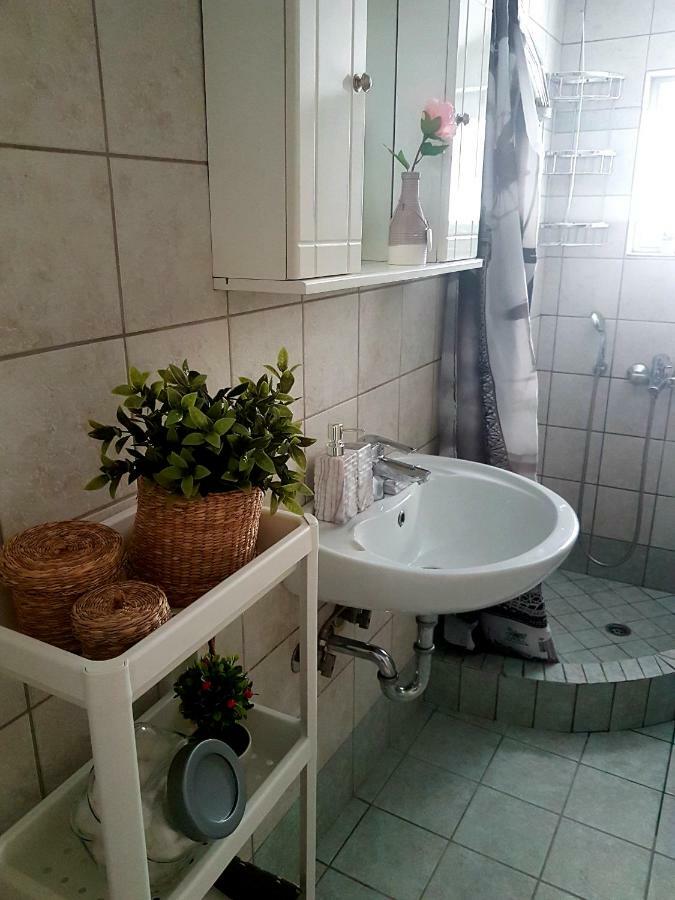Cozy Apartment Near Monastiraki Athene Buitenkant foto